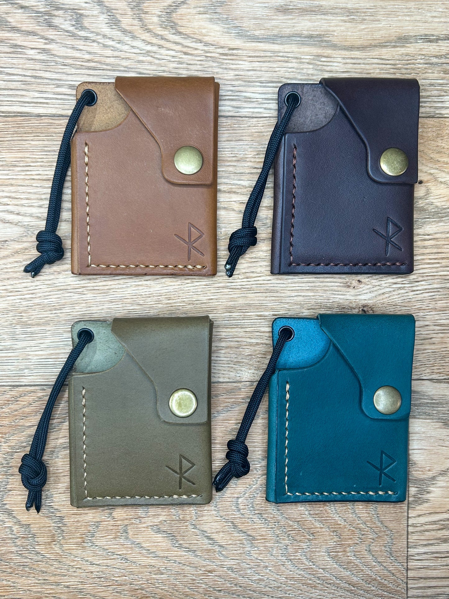 The  Cadair Minimalist Wallet